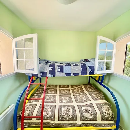 Charming French Riviera // Pool, Seaview, Ac, 9pax // 빌라