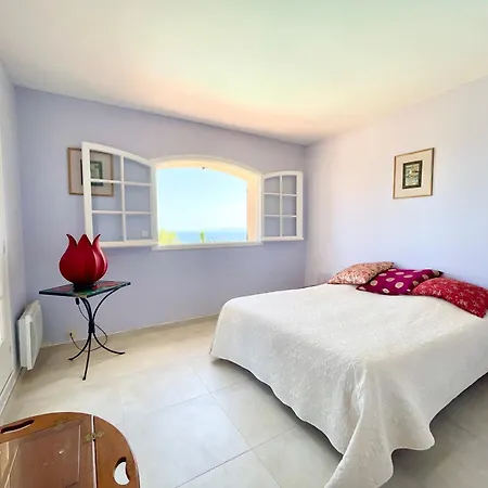 Charming French Riviera // Pool, Seaview, Ac, 9pax // *