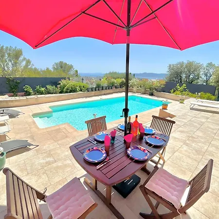 Charming French Riviera // Pool, Seaview, Ac, 9pax //