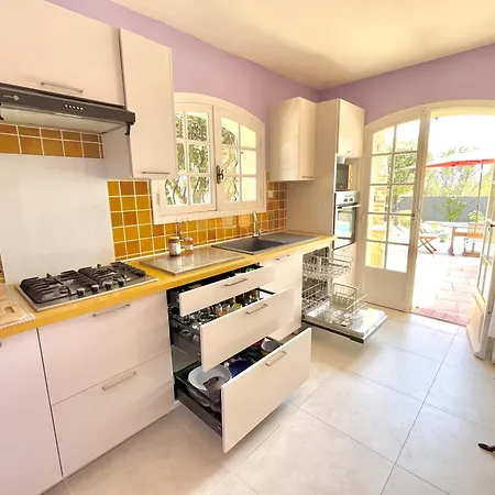 Charming French Riviera // Pool, Seaview, Ac, 9pax // Villa *