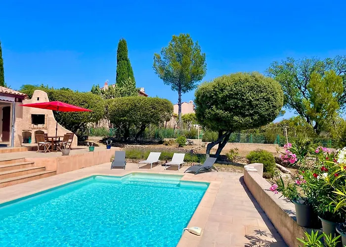 빌라 Charming French Riviera // Pool, Seaview, Ac, 9pax // *